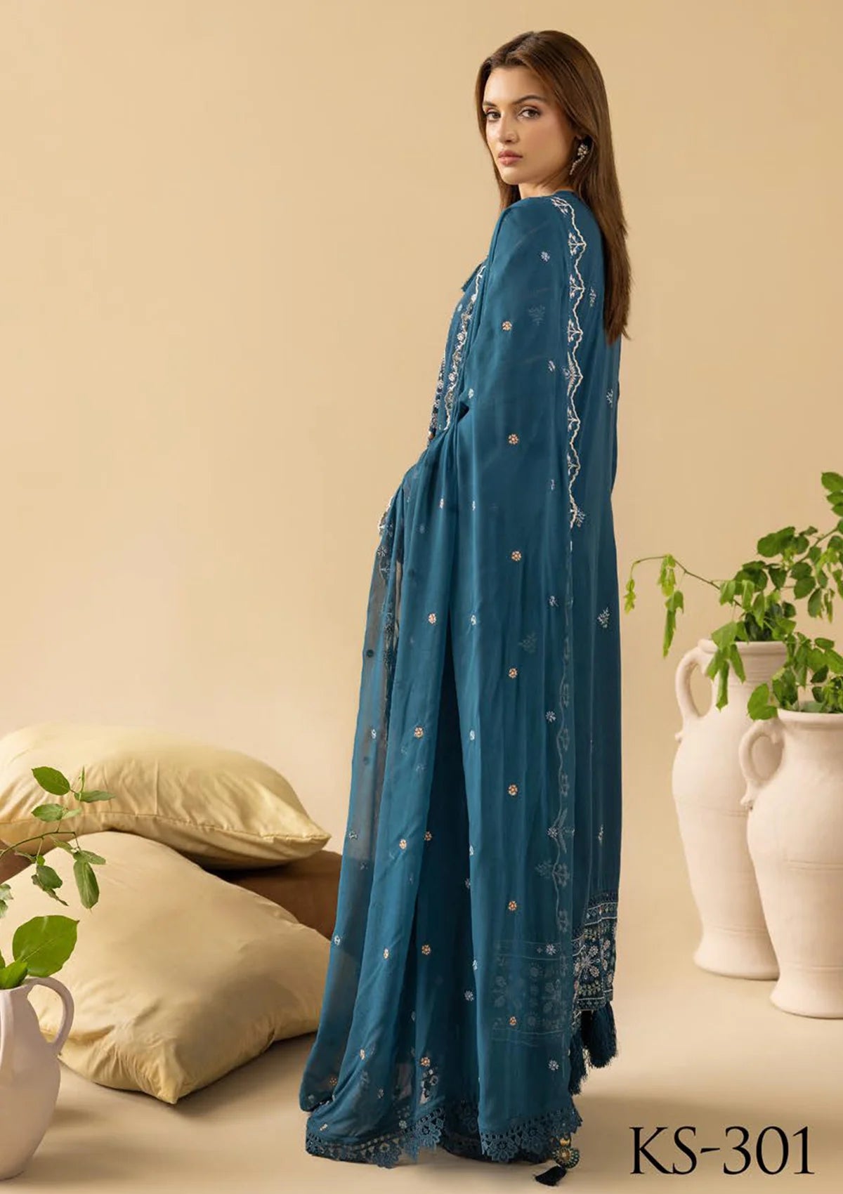 Shamiyana by Khoobsurat Karandi'24 KS-301