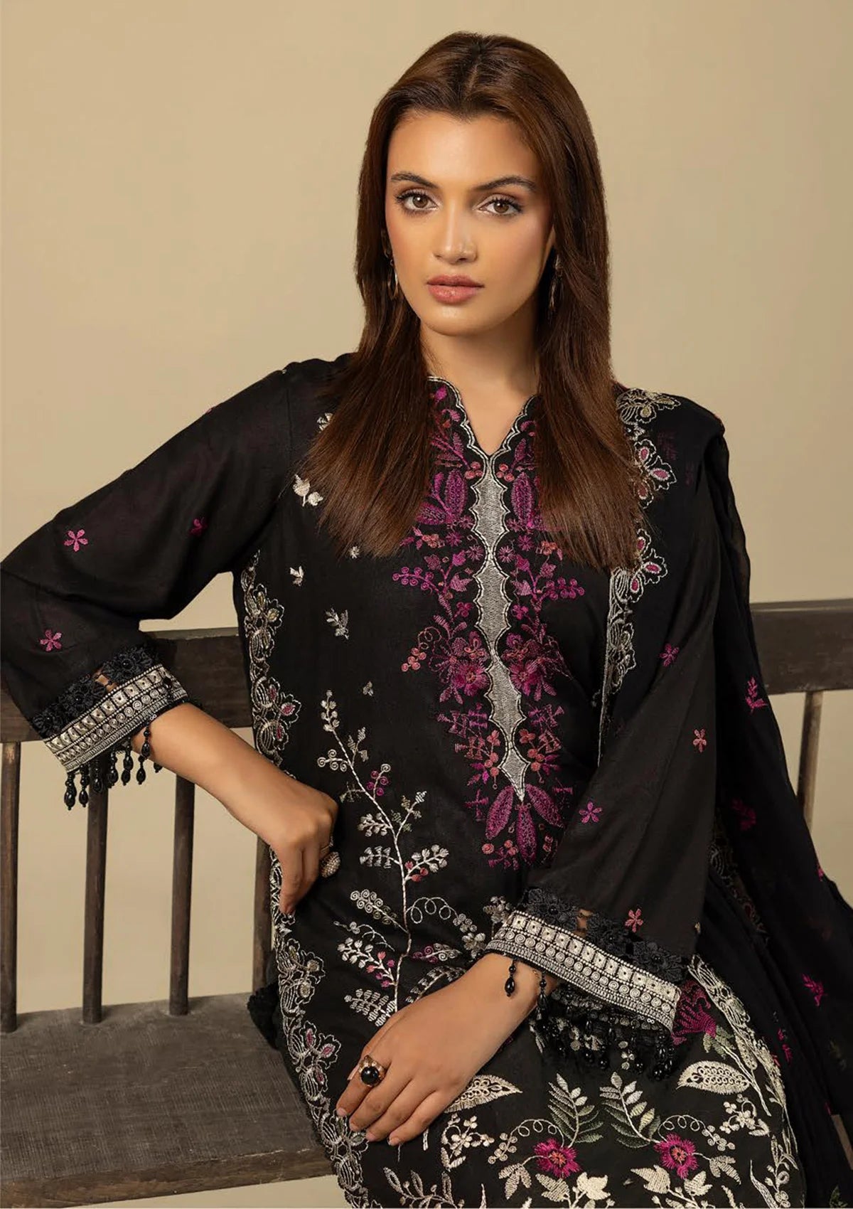 Shamiyana by Khoobsurat Karandi'24 KS-307