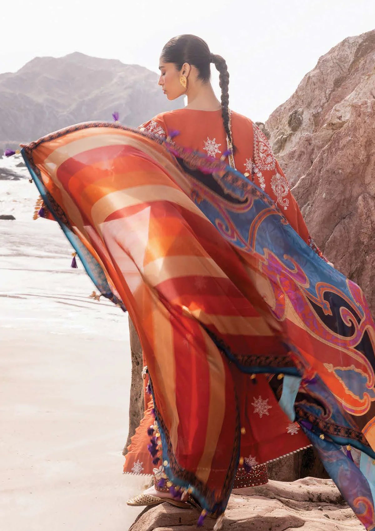 Siraa By Sadaf Fawad Khan Lawn'24 NUHA-B