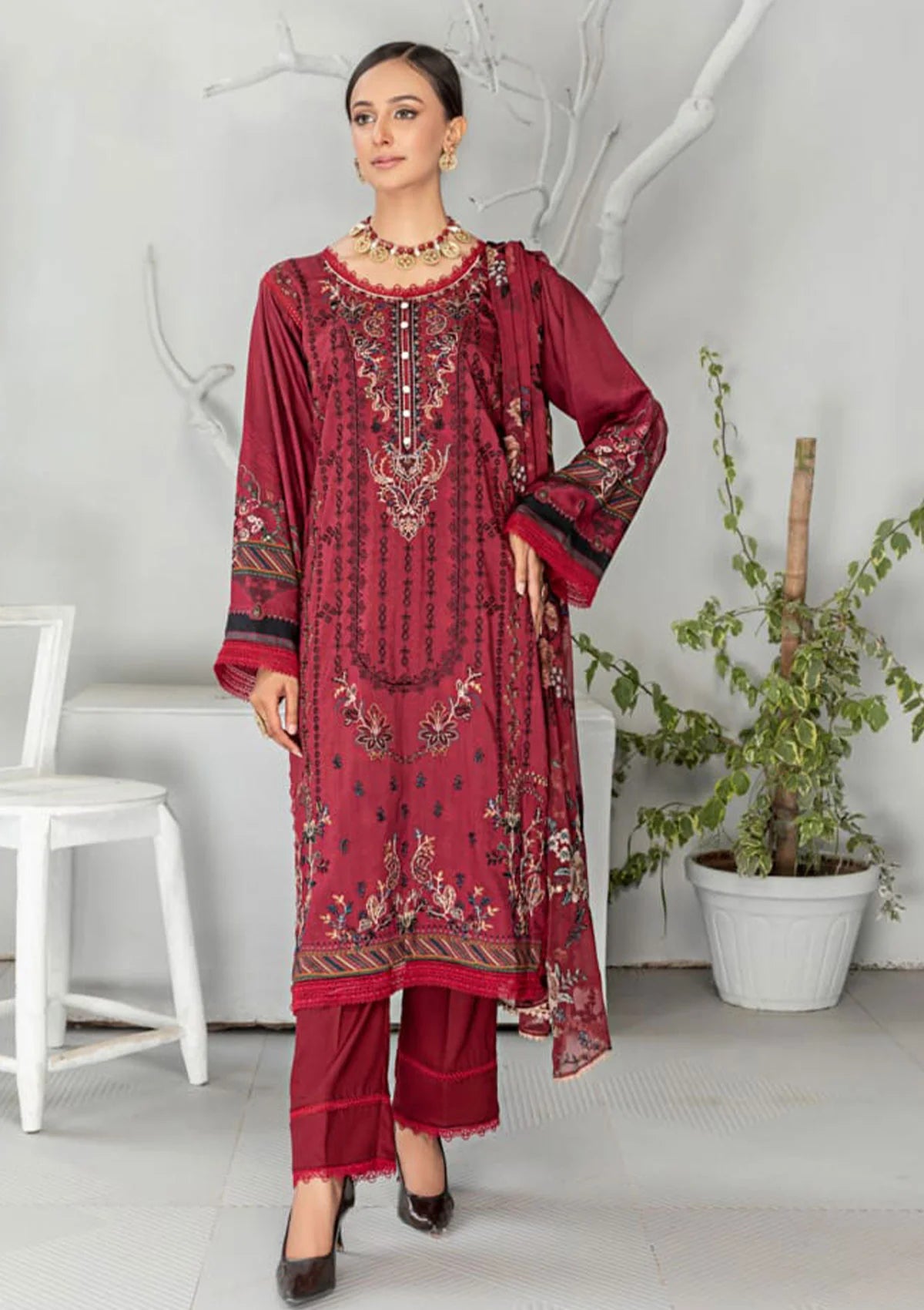 Smile Luxury Emb Viscose'23 D-1207 - Mohsin Saeed Fabrics