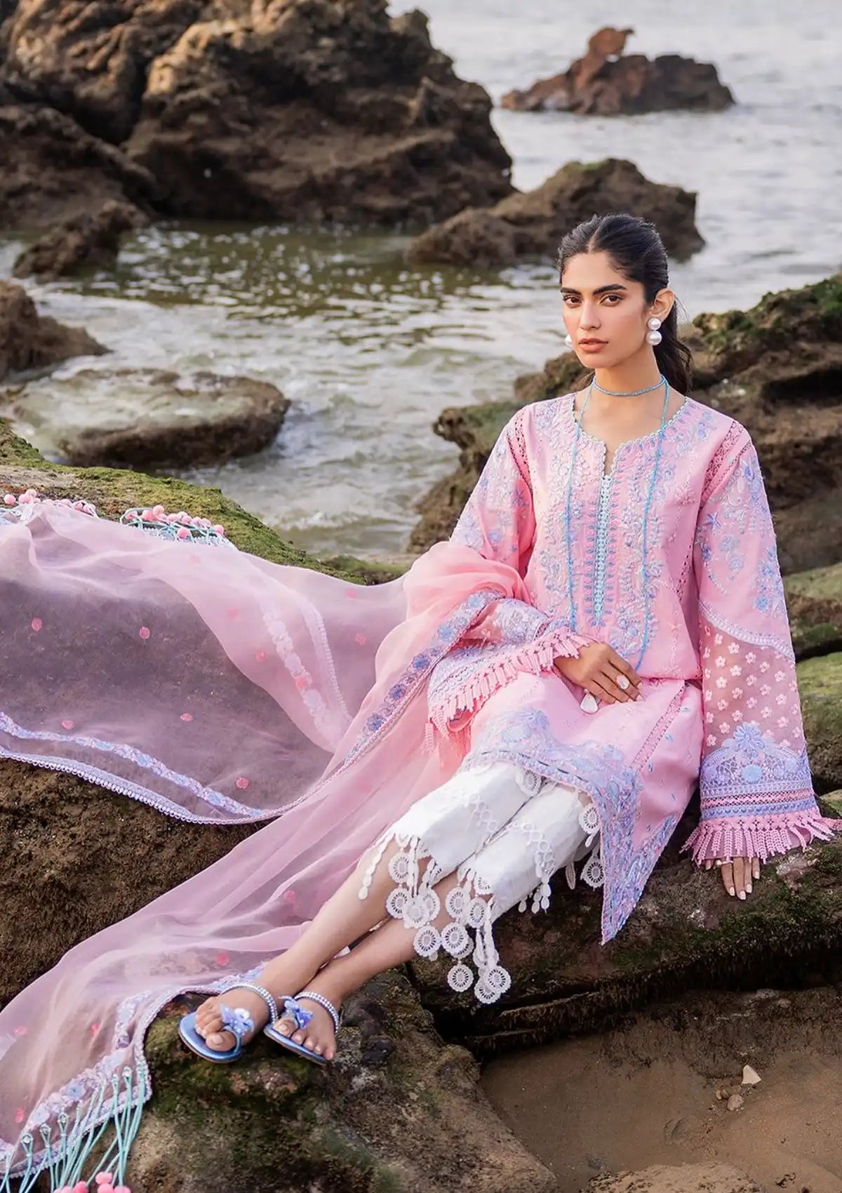 Siraa By Sadaf Fawad Khan Lawn'24 AMIRA-B - Mohsin Saeed Fabrics