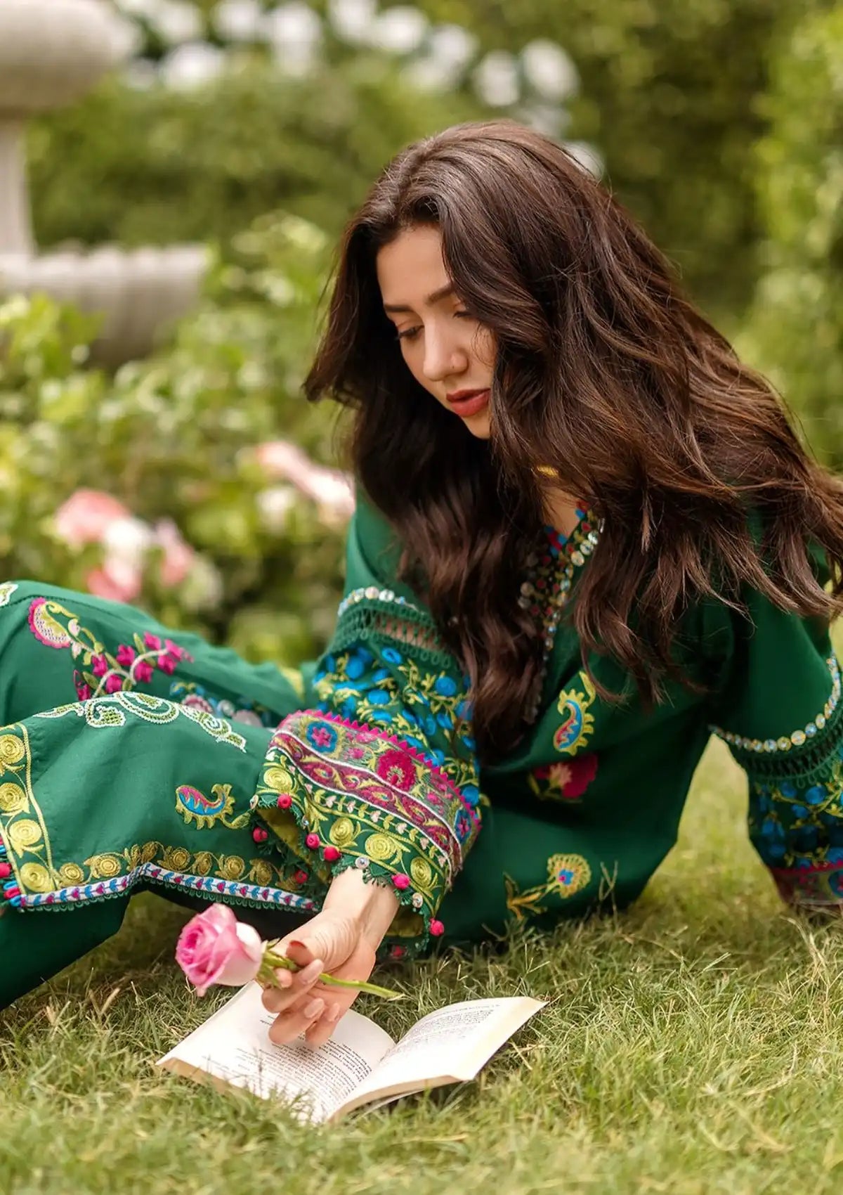 Siraa By Sadaf Fawad Khan Lawn'24 Vol-02 ADA-A