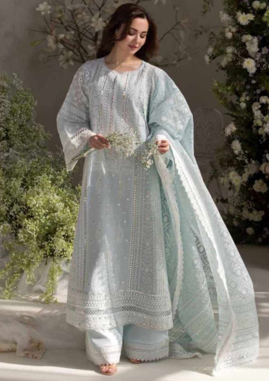 mohsin-saeed-fabrics-is-selling-online-and-in stores-Luxury-daily-wear-wedding-wear-formal-wear-in-budgeted-price-This-product-is-from-sobia-nazir-luxury-lawn25-d-7a-is-available-on-Mohsin-saeed-fabrics-website.