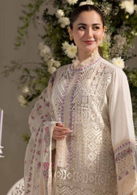 mohsin-saeed-fabrics-is-selling-online-and-in stores-Luxury-daily-wear-wedding-wear-formal-wear-in-budgeted-price-This-product-is-from-sobia-nazir-luxury-lawn25-d-11b-is-available-on-Mohsin-saeed-fabrics-website.