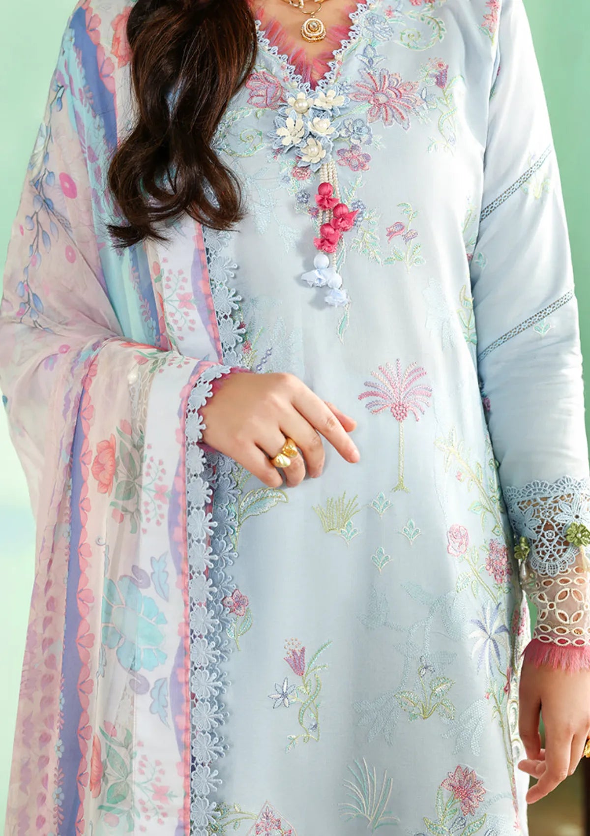 Roheenaz Summer Reverie Luxury Lawn'26 D-210 Solenne