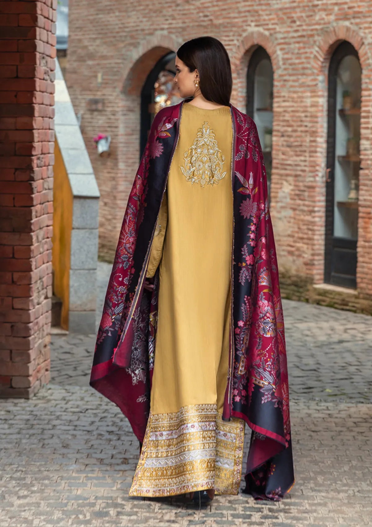 Mushq Broadway Under The Tuscan Sun'25 D-10 Sunlit Siena