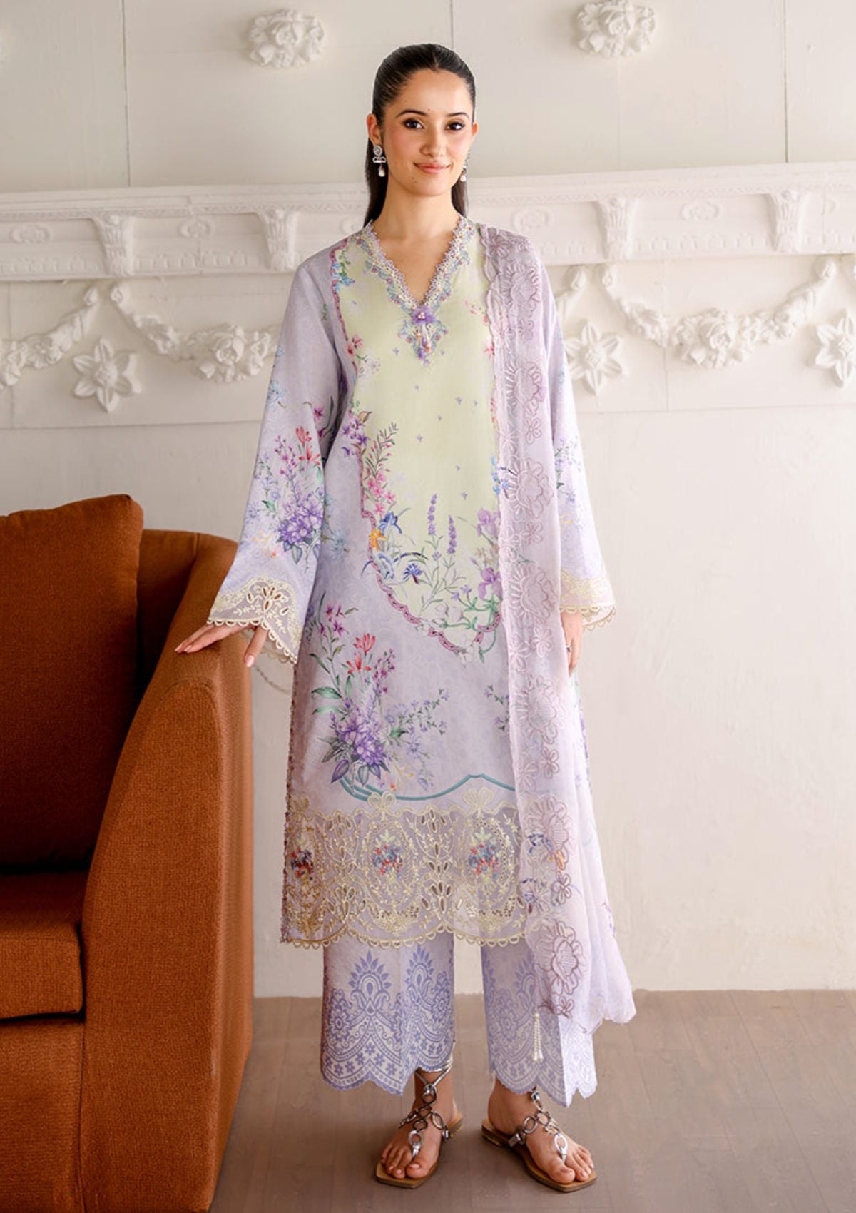 Roheenaz Sunlit Tales'26 D-08 Sunveil