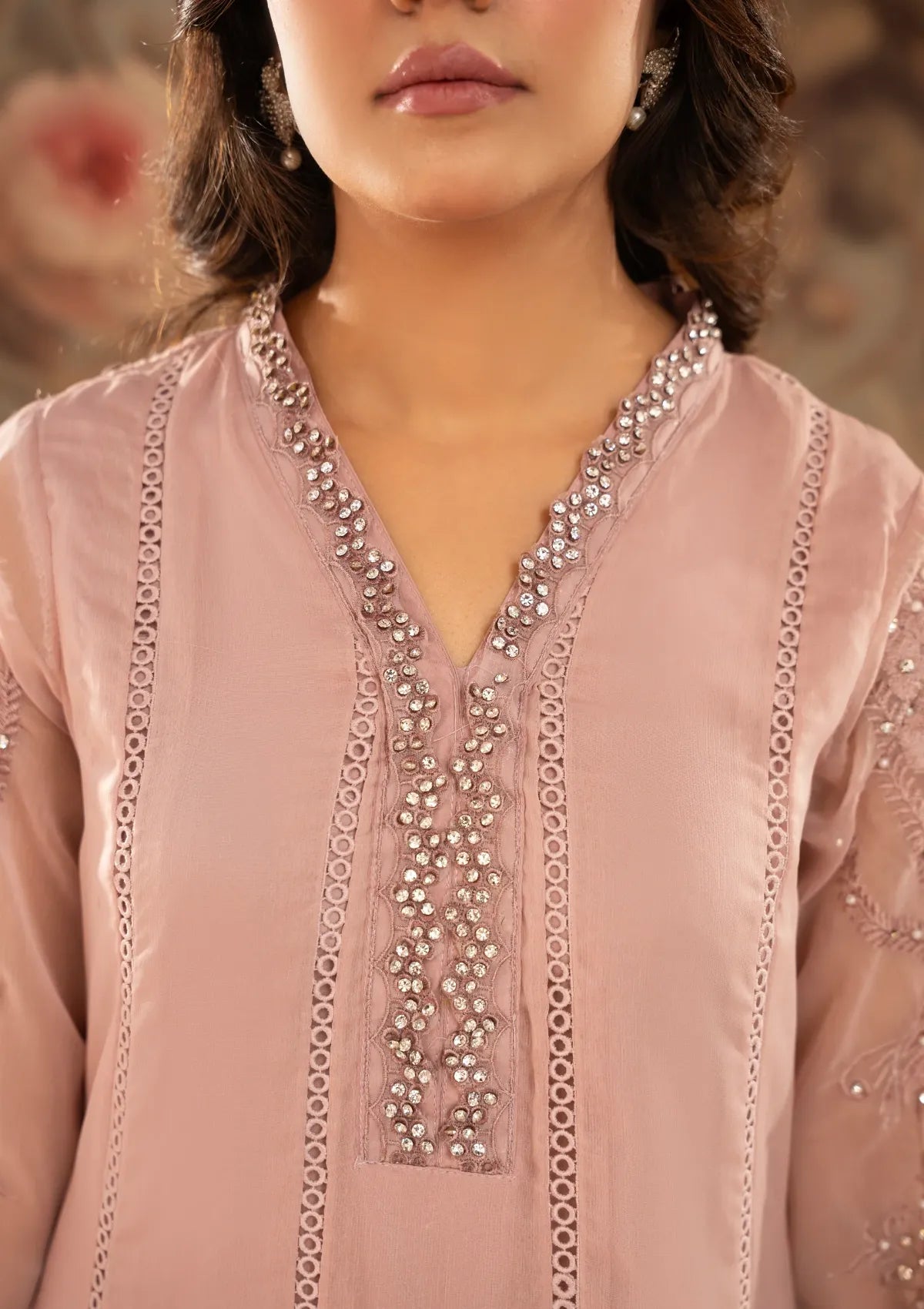 mohsin-saeed-fabrics-designer-daily-wear-formal-and-wedding-suits-within-budget-This-product-is-from-manahils-k-165-tea-rose-pink-is-available-on-Mohsin-saeed-fabrics-website.