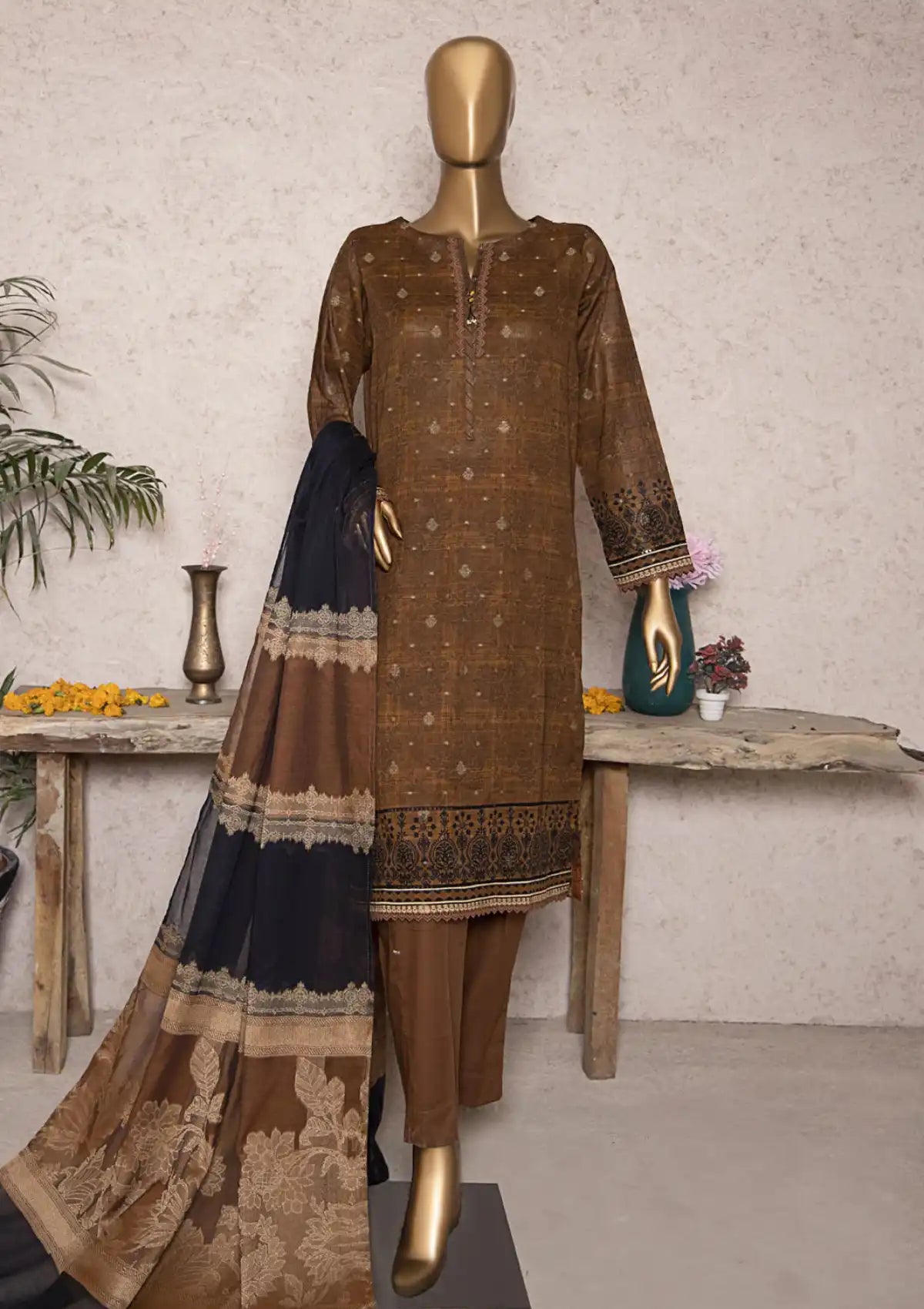 mohsin-saeed-fabrics-is-selling-online-and-in stores-Luxury-daily-wear-wedding-wear-formal-wear-in-budgeted-price-This-product-is-from-hz-turkish-jacquard25-tjs-1205-is-available-on-Mohsin-saeed-fabrics-website.