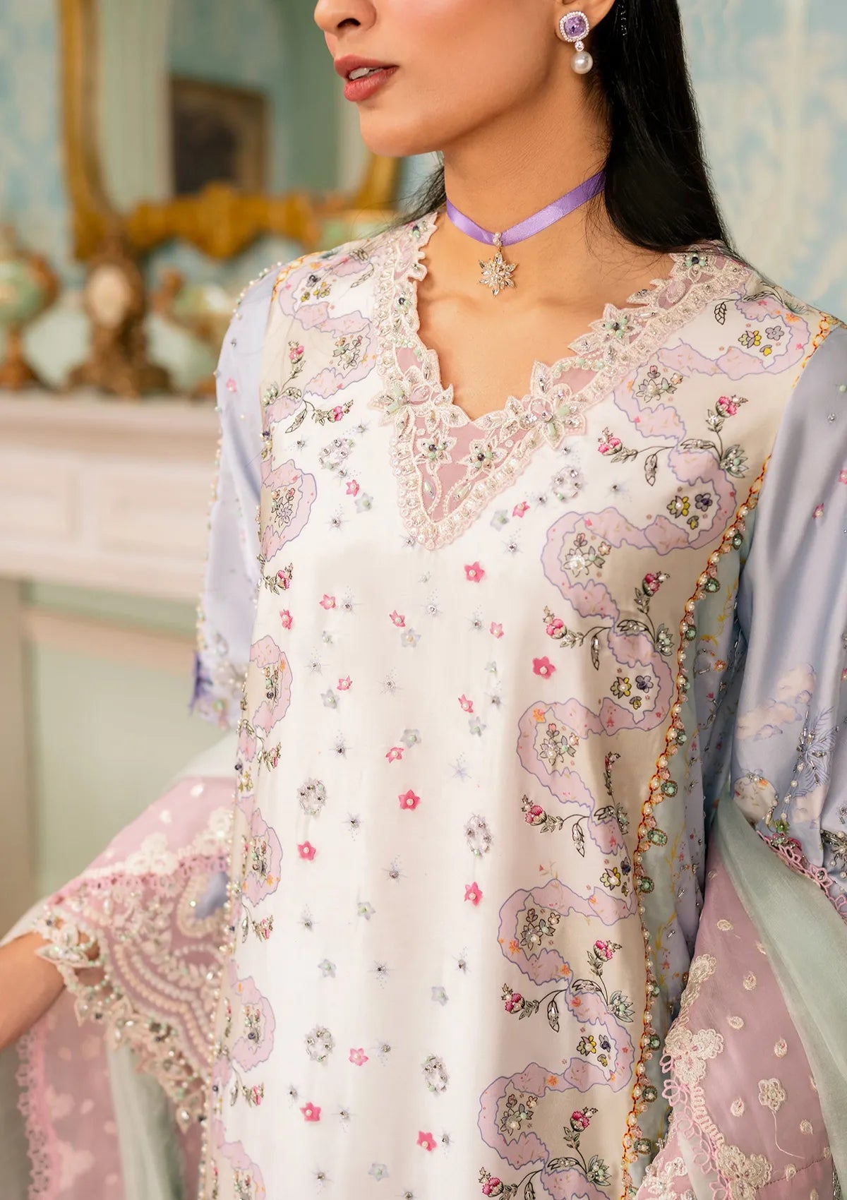 Qalamkar Luxe Silk'26 QSL-05 AKARI