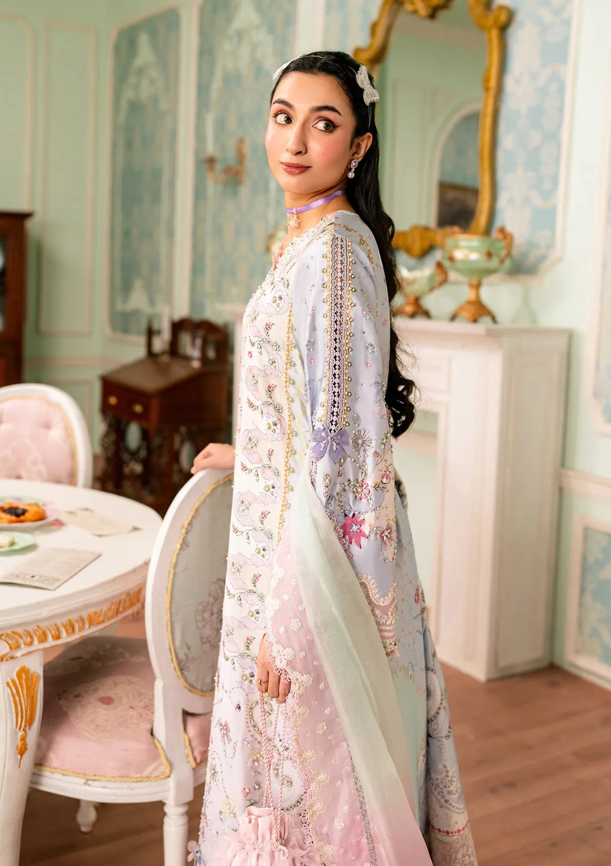 Qalamkar Luxe Silk'26 QSL-05 AKARI