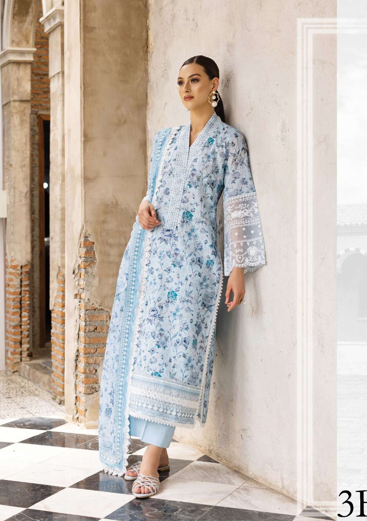 Zainab Chottani Tahra Lawn'23 D-3B - Mohsin Saeed Fabrics
