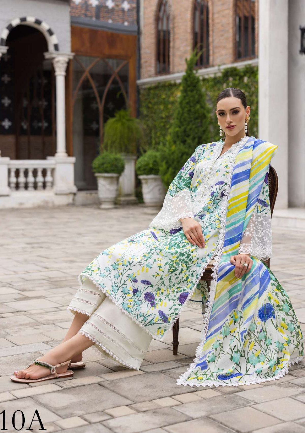 Zainab Chottani Tahra Lawn'23 D-10A - Mohsin Saeed Fabrics