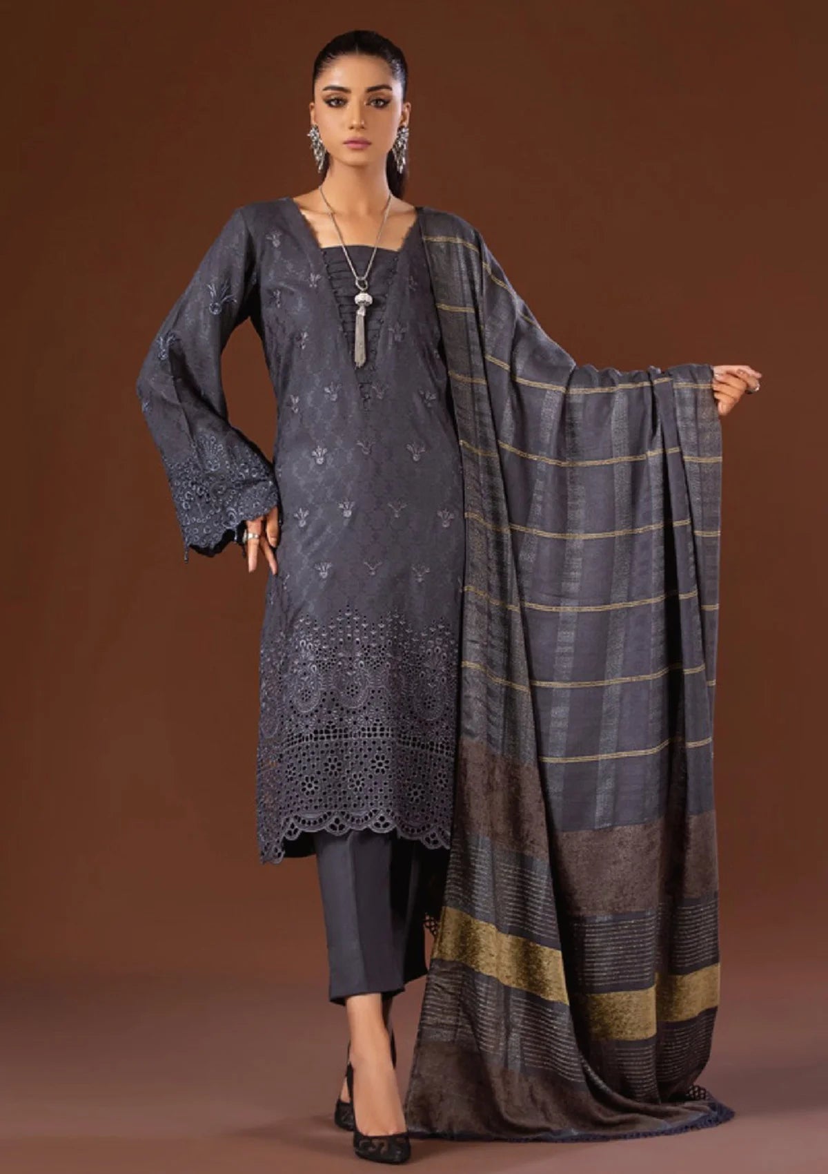 Tehzeeb Emb Leather Peach'23 Vol-06 TL-138 - Mohsin Saeed Fabrics