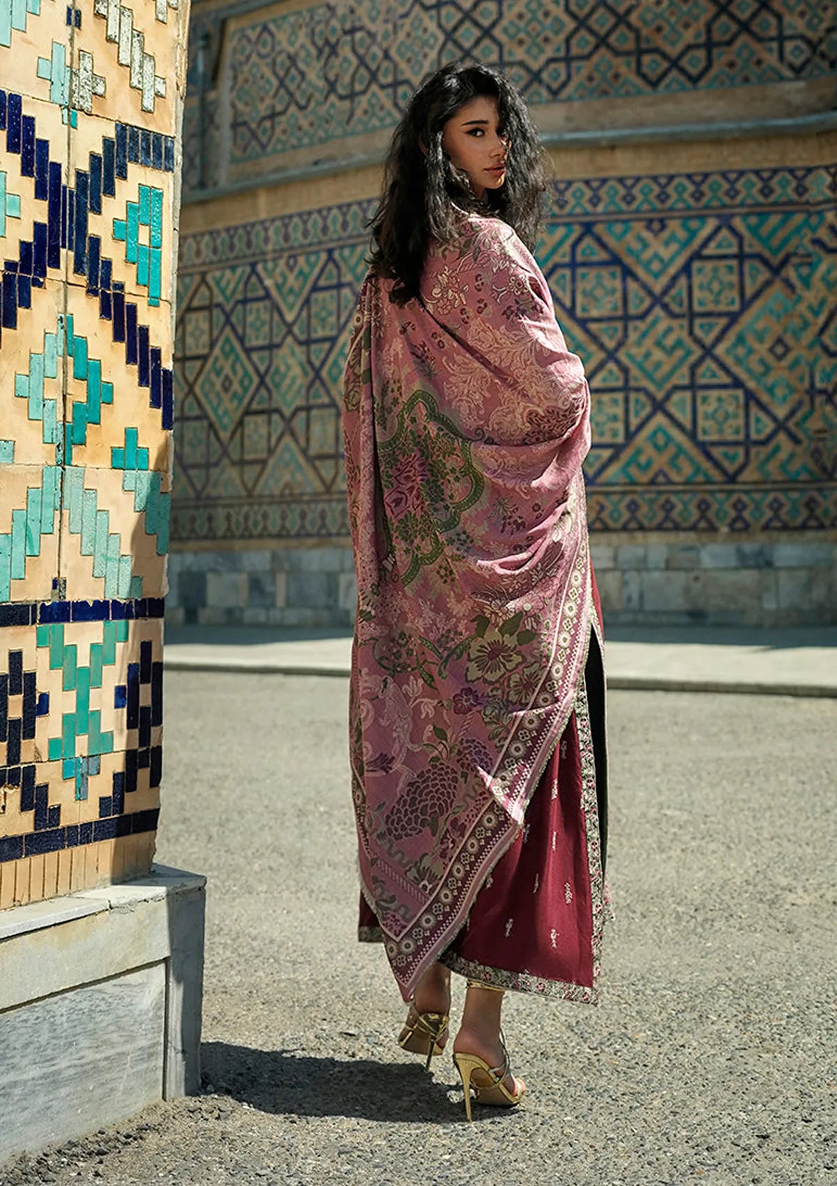 Mushq Broadway Winter'26 D-10 Timurid Rose