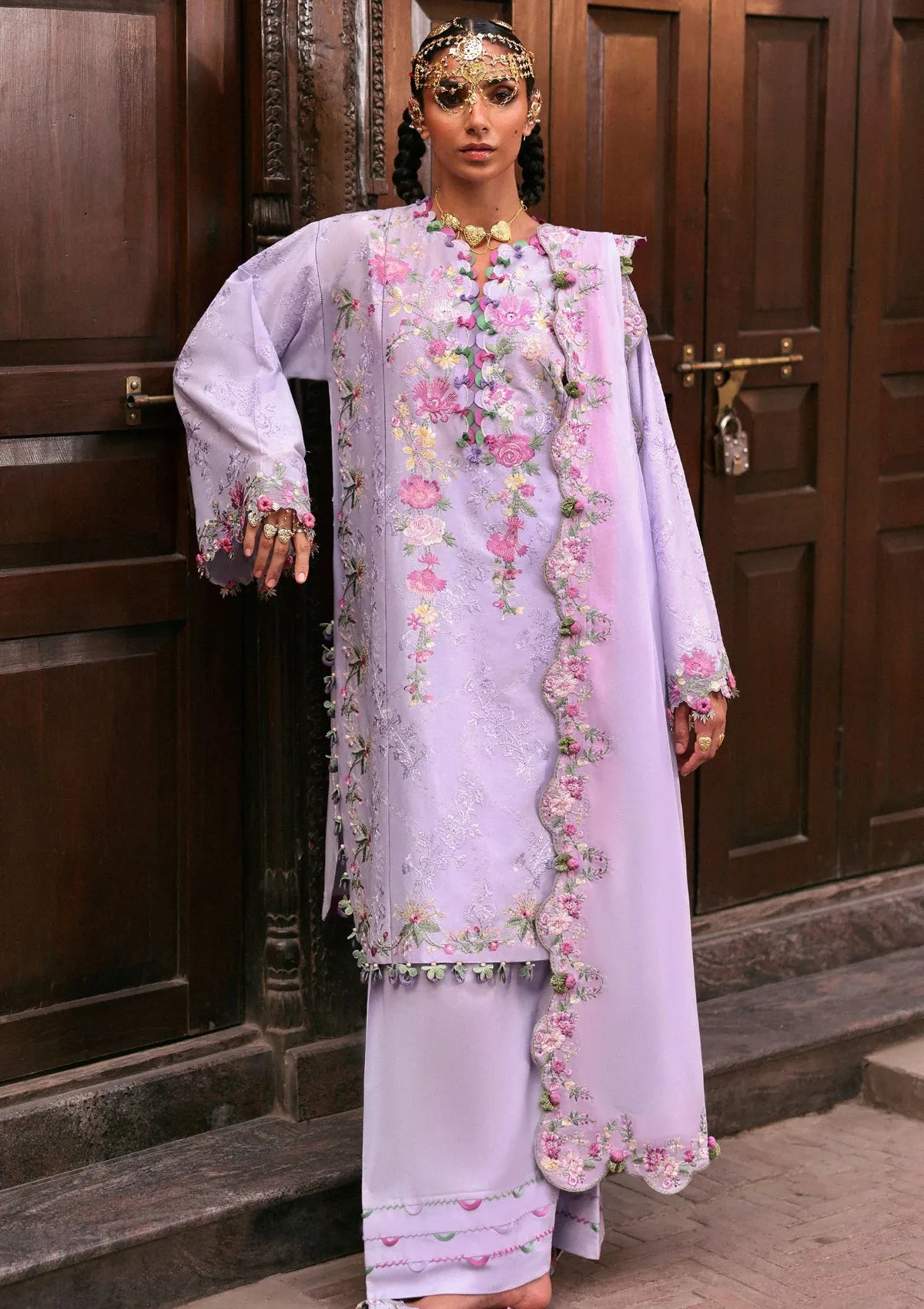 mohsin-saeed-fabrics-affordable-luxury-outfits-for-daily-formal-and-wedding-wear-This-product-is-from-zaha-festive-lawn25-d-07-is-available-on-Mohsin-saeed-fabrics-website.