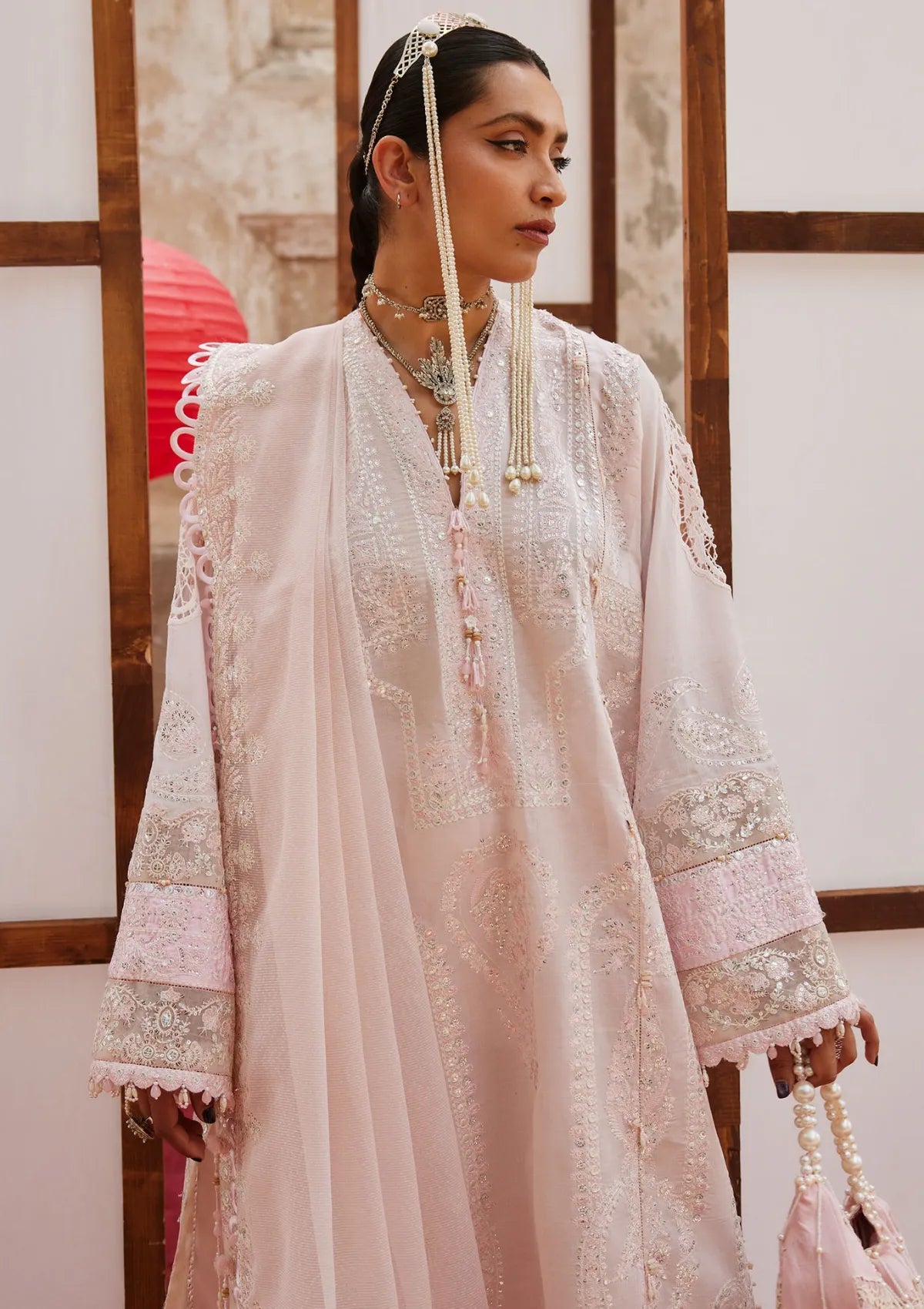 Elan Lawn'26 EL-04B ROUHAAN