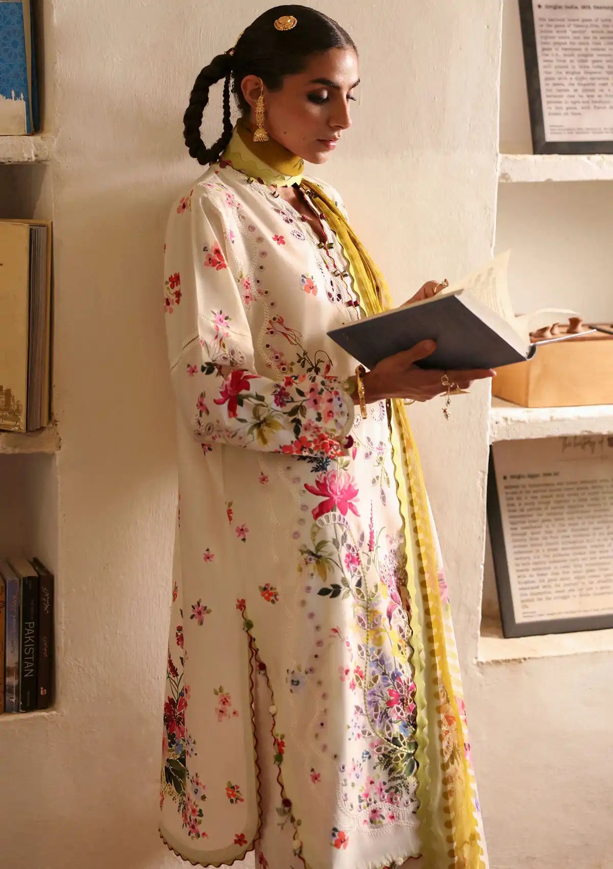 mohsin-saeed-fabrics-affordable-luxury-outfits-for-daily-formal-and-wedding-wear-This-product-is-from-zaha-festive-lawn25-d-10-is-available-on-Mohsin-saeed-fabrics-website.