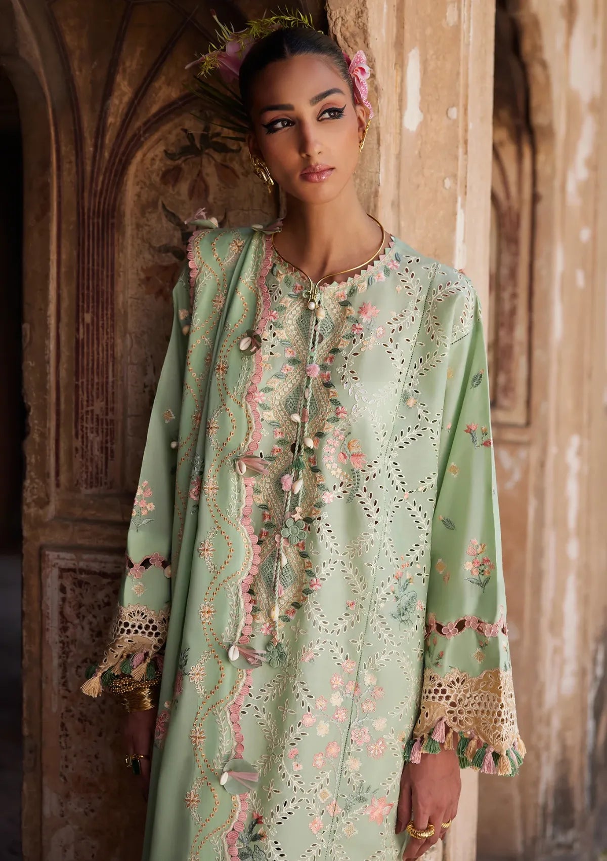 mohsin-saeed-fabrics-is-selling-online-and-in stores-Luxury-daily-wear-wedding-wear-formal-wear-in-budgeted-price-This-product-is-from-elan-lawn-25-el25-12a-alara-is-available-on-Mohsin-saeed-fabrics-website.