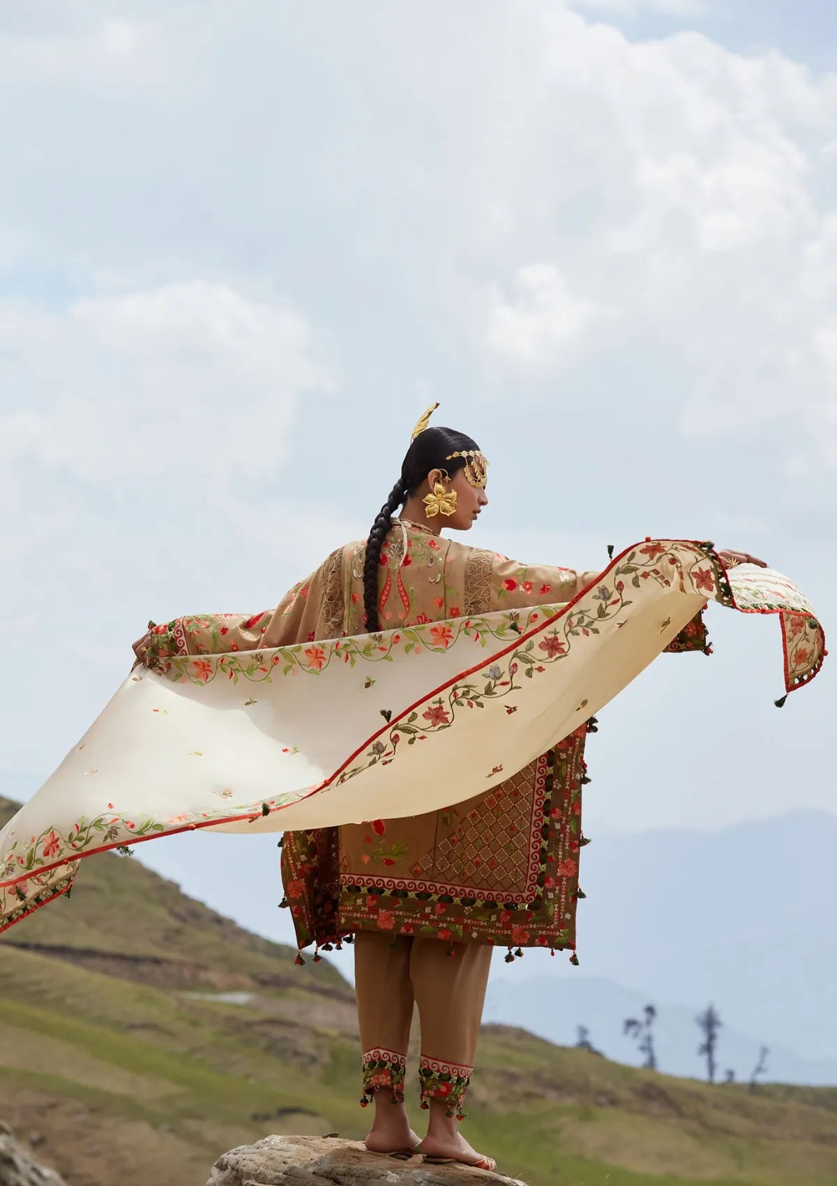 Elan Lawn'26 EL-12B DEODAR