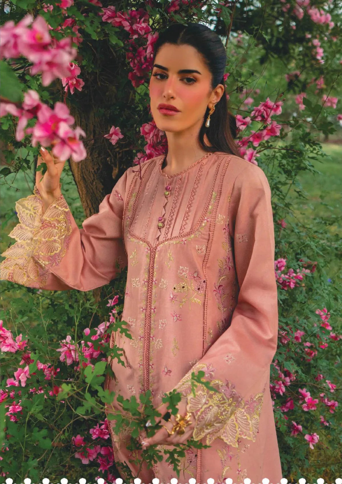 Rang Rasiya Luxury Lawn'26 -RANIA