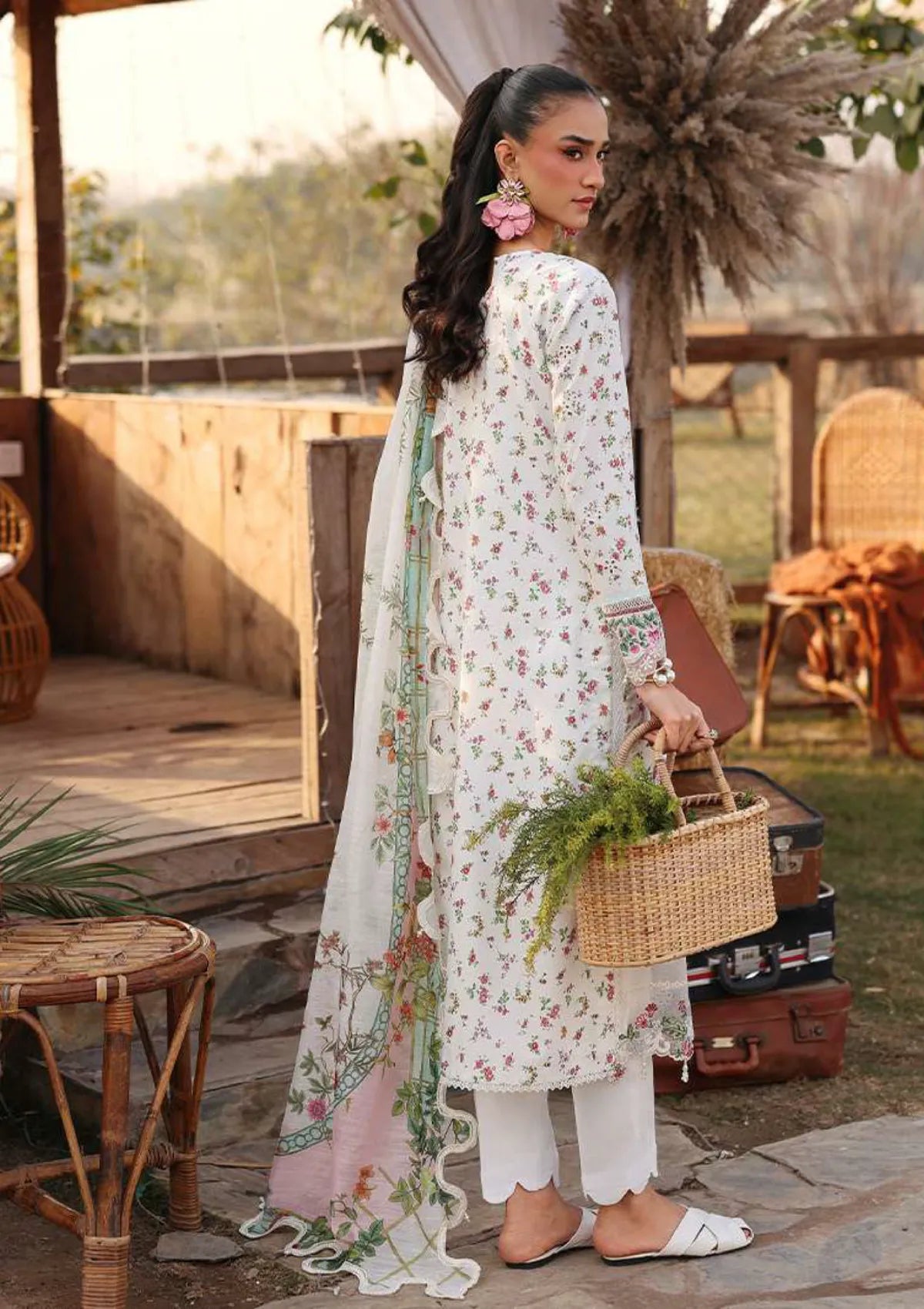 Sardinia Festive Lawn'26 D-07 PRIMROSE