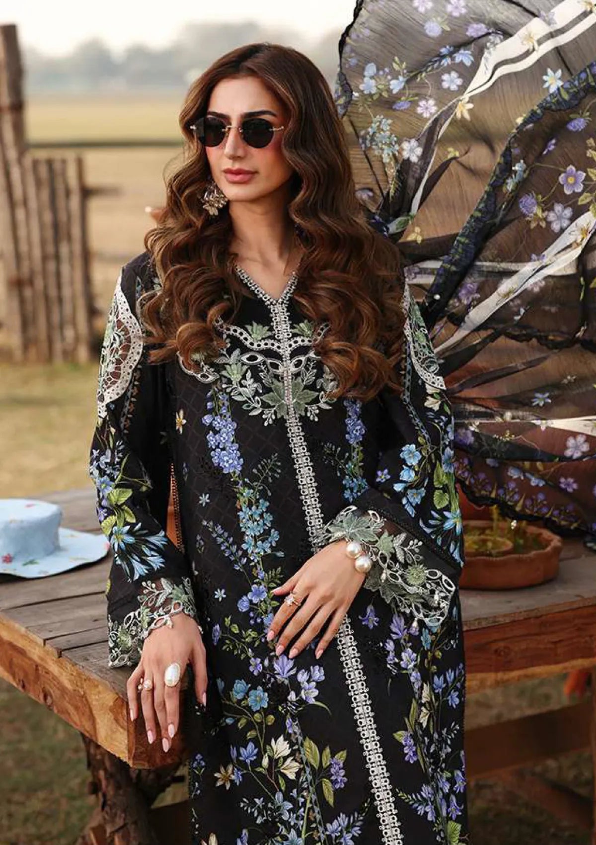 Sardinia Festive Lawn'26 D-03 DUSK