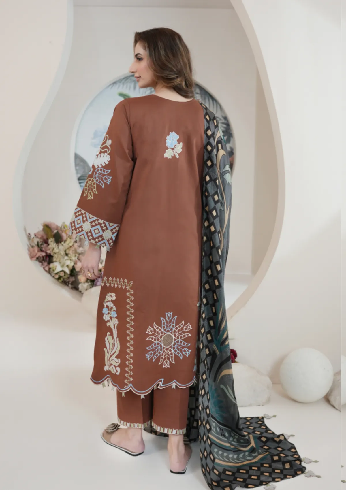 Atiya Irfan Summer Edit'26 SL-04