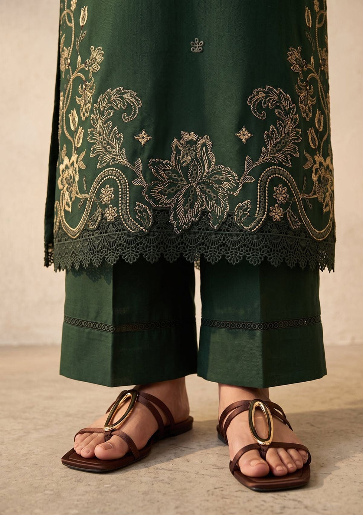 Sanam Saeed Viana Emb Karandi'26 -VIEL
