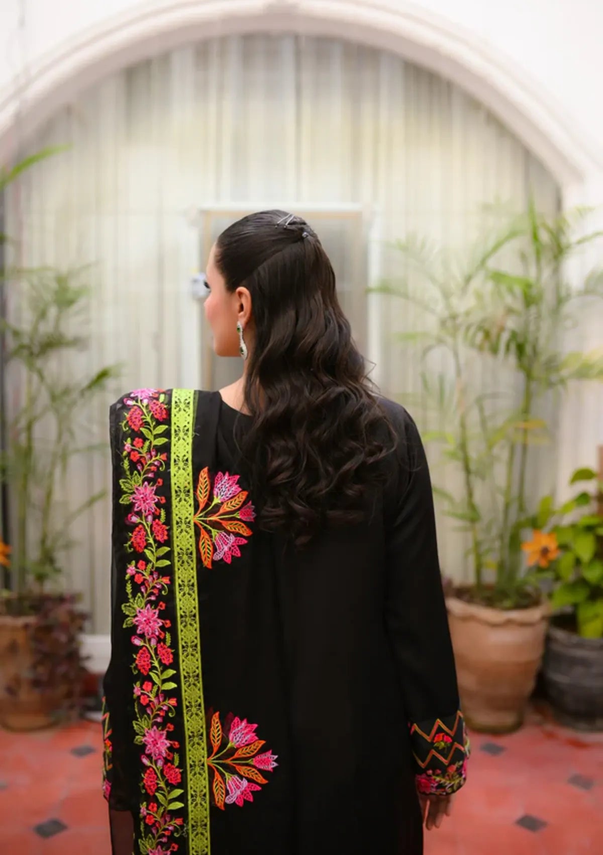 mohsin-saeed-fabrics-luxury-fashion-collection-daily-wear-wedding-and-formal-in-budget-This-product-is-from-sidra-fahad-eid-pret-silk25-sf-232-is-available-on-Mohsin-saeed-fabrics-website.