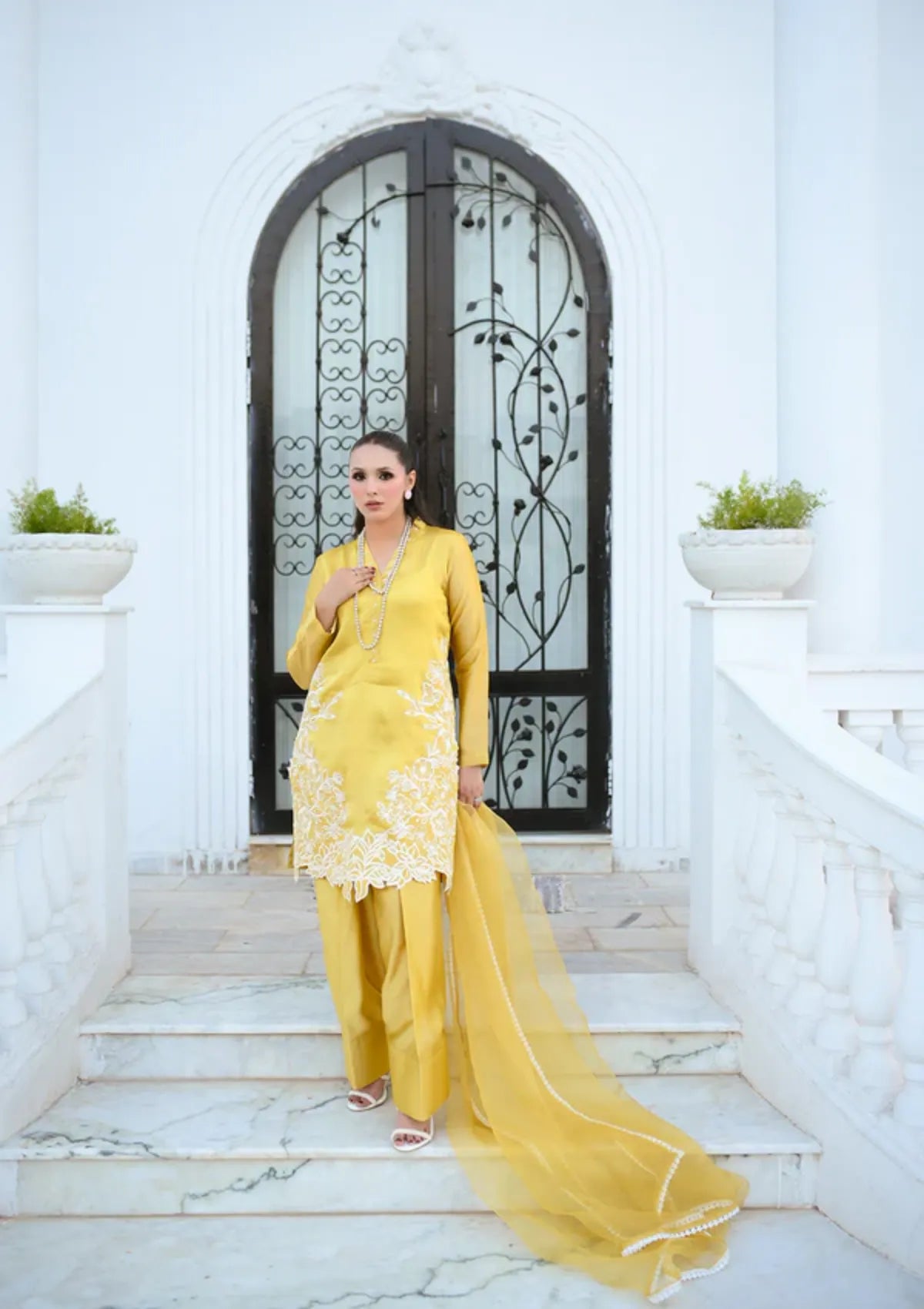 mohsin-saeed-fabrics-luxury-fashion-collection-daily-wear-wedding-and-formal-in-budget-This-product-is-from-sidra-fahad-eid-pret-silk25-sf-237-is-available-on-Mohsin-saeed-fabrics-website.