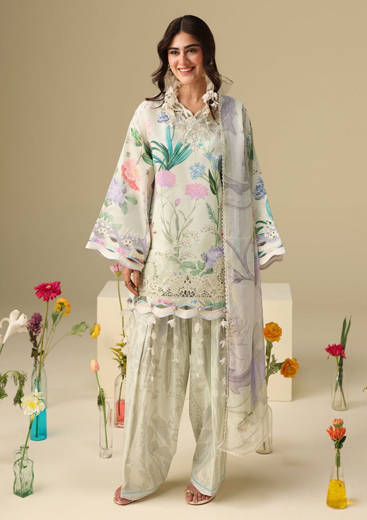 Hemline By Mushq Solail Pirnts'26 D-306 Vanilla Lush