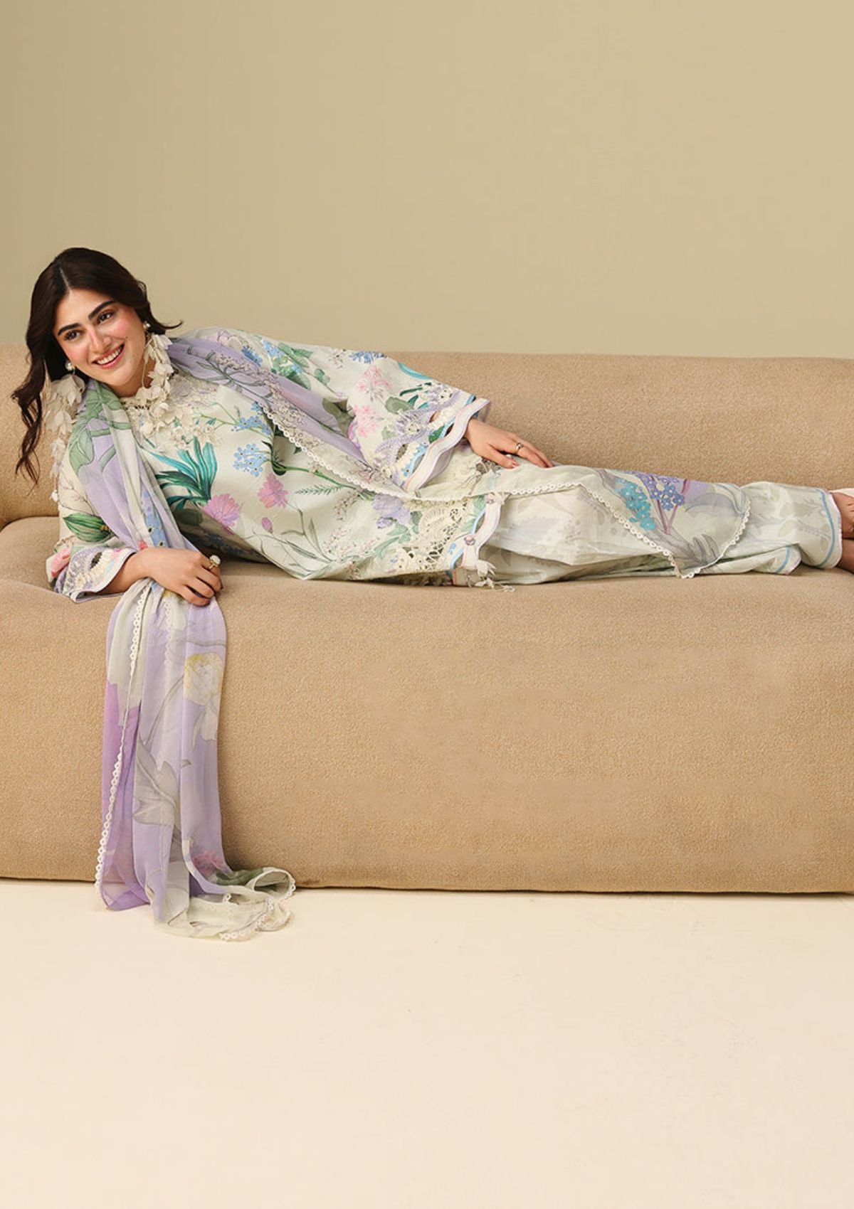 Hemline By Mushq Solail Pirnts'26 D-306 Vanilla Lush