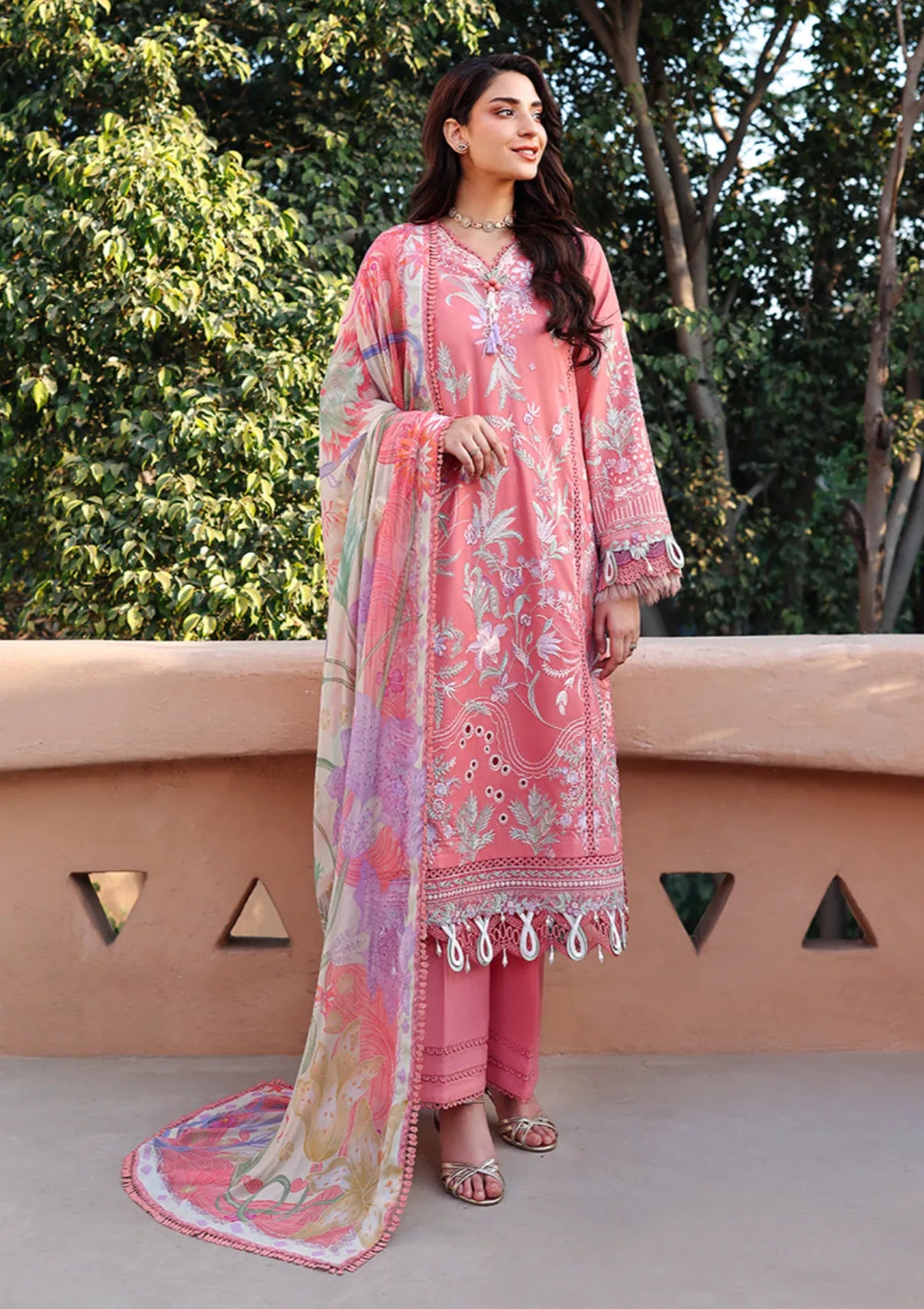 Roheenaz Summer Reverie Luxury Lawn'26 D-203 Velora