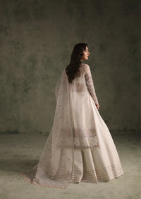 Imran Ramzan Esmeree'25 Veu de Flores