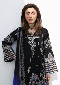 Roheenaz Floral Reveire Luxury Lawn'26 RNZ-605 Vogue Theory