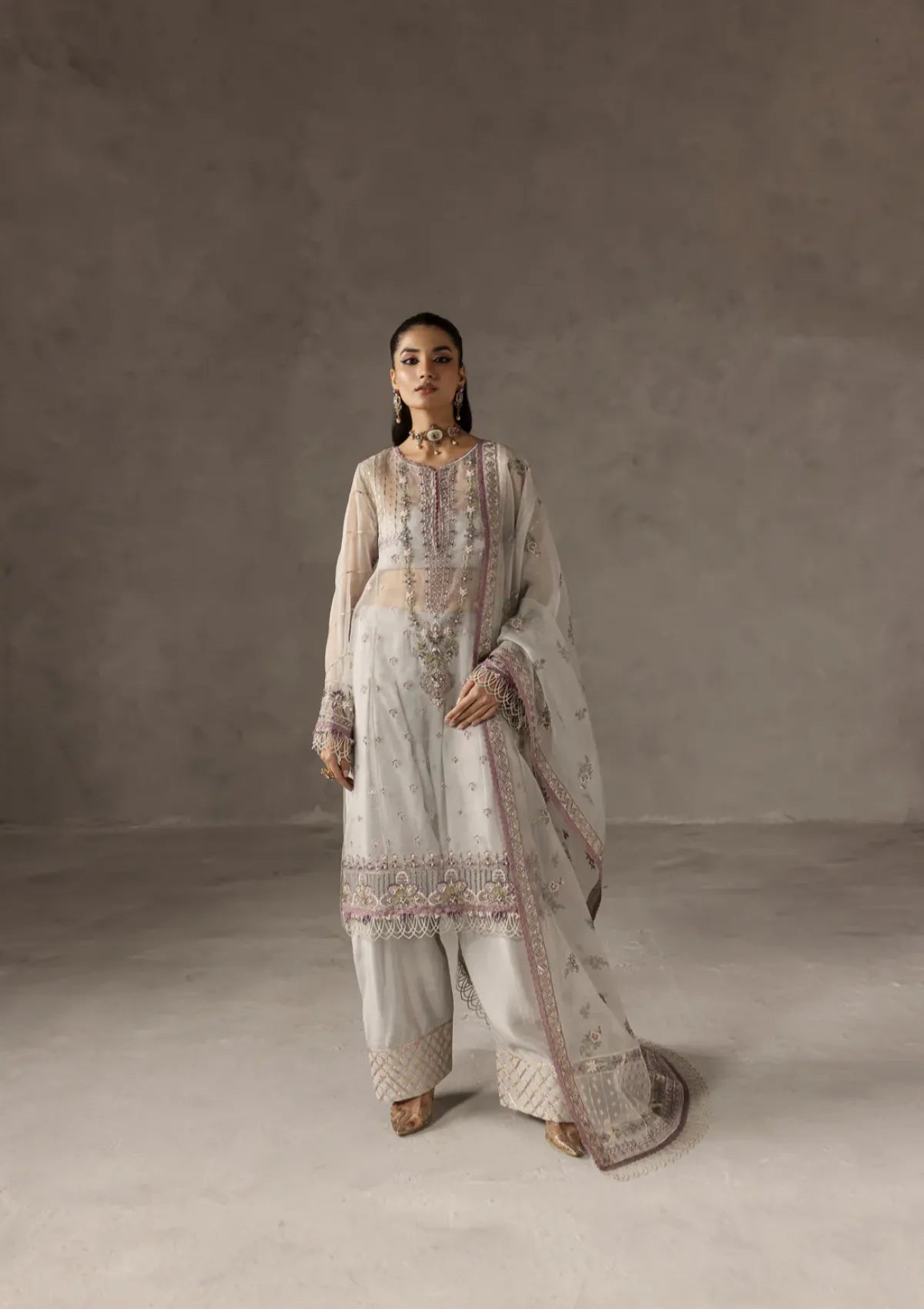 mohsin-saeed-fabrics-designer-daily-wear-formal-and-wedding-suits-within-budget-This-product-is-from-imran-ramzan-eblouir25-voile-de-jasmin-is-available-on-Mohsin-saeed-fabrics-website.