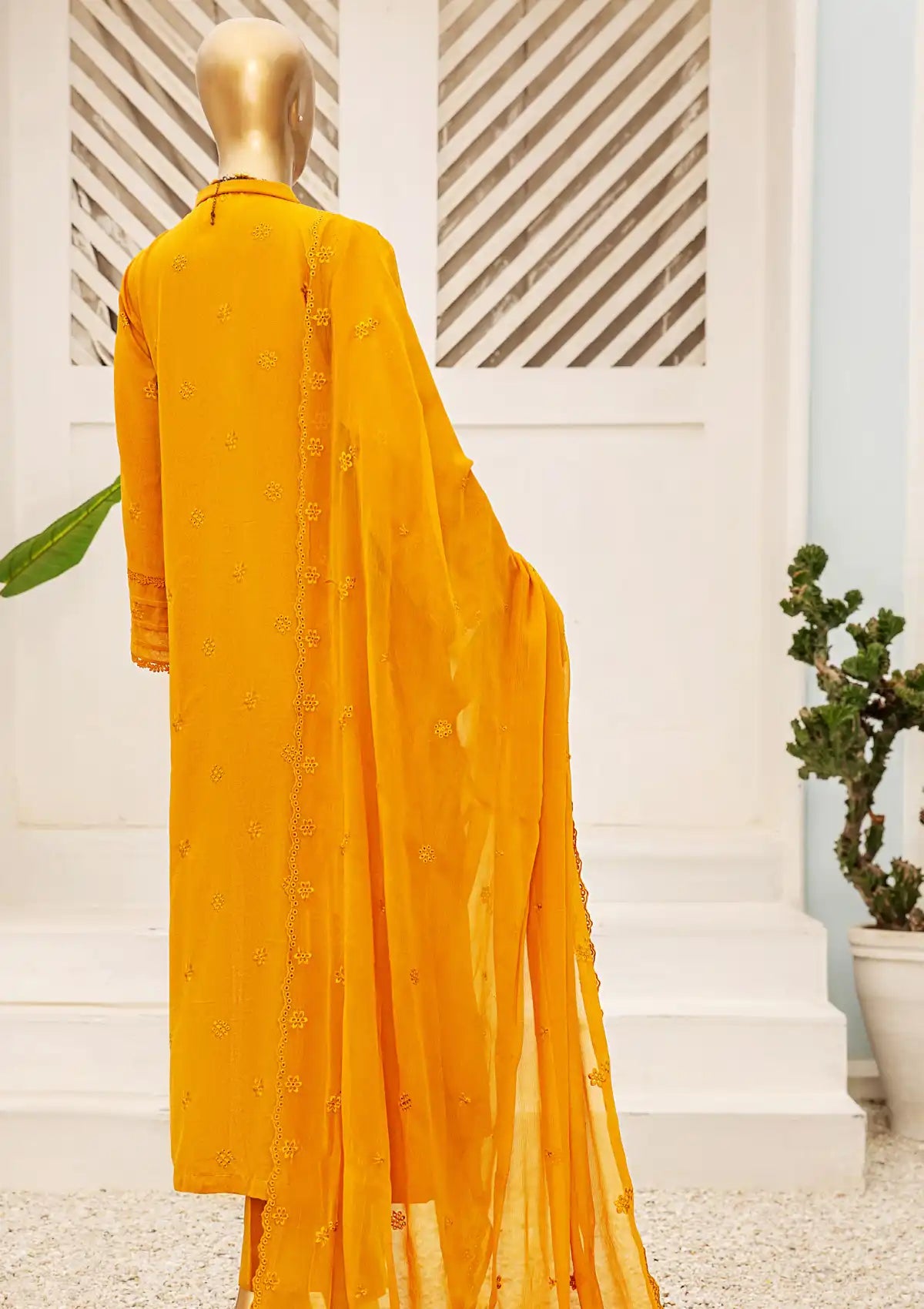 Saleeqah By KZ Lawn Karandi'24 Vol-01 D-05