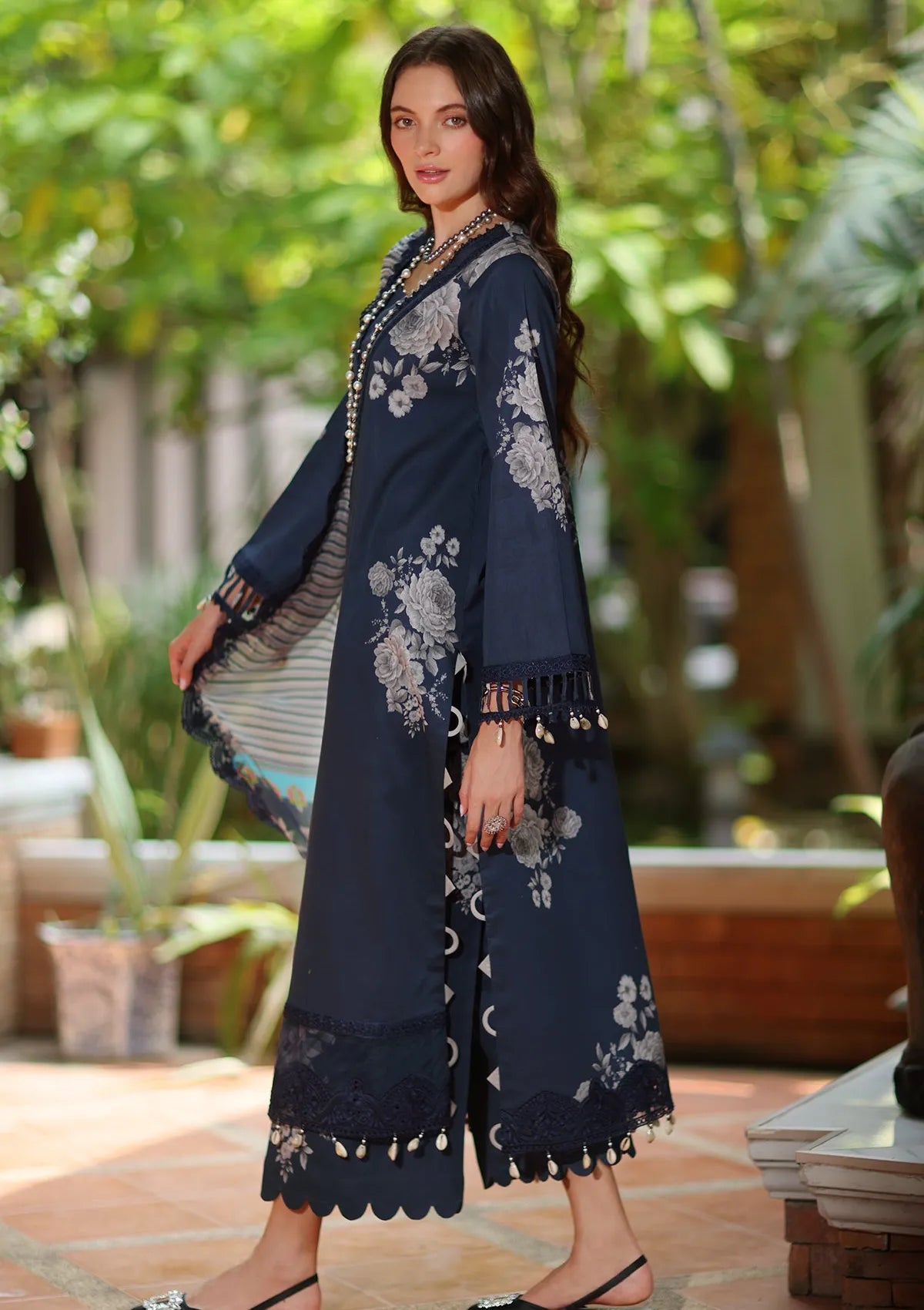 Charizma Reem Emb Lawn'26 D-05