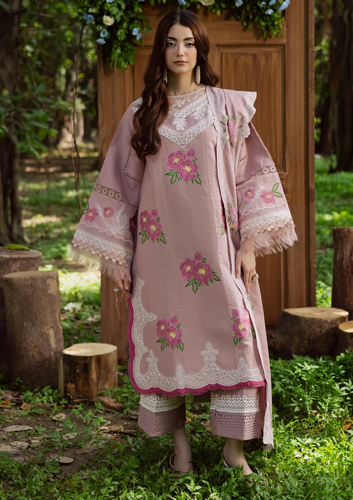 mohsin-saeed-fabrics-luxury-fashion-collection-daily-wear-wedding-and-formal-in-budget-This-product-is-from-parishay-winterwood-tales25-is-available-on-Mohsin-saeed-fabrics-website.