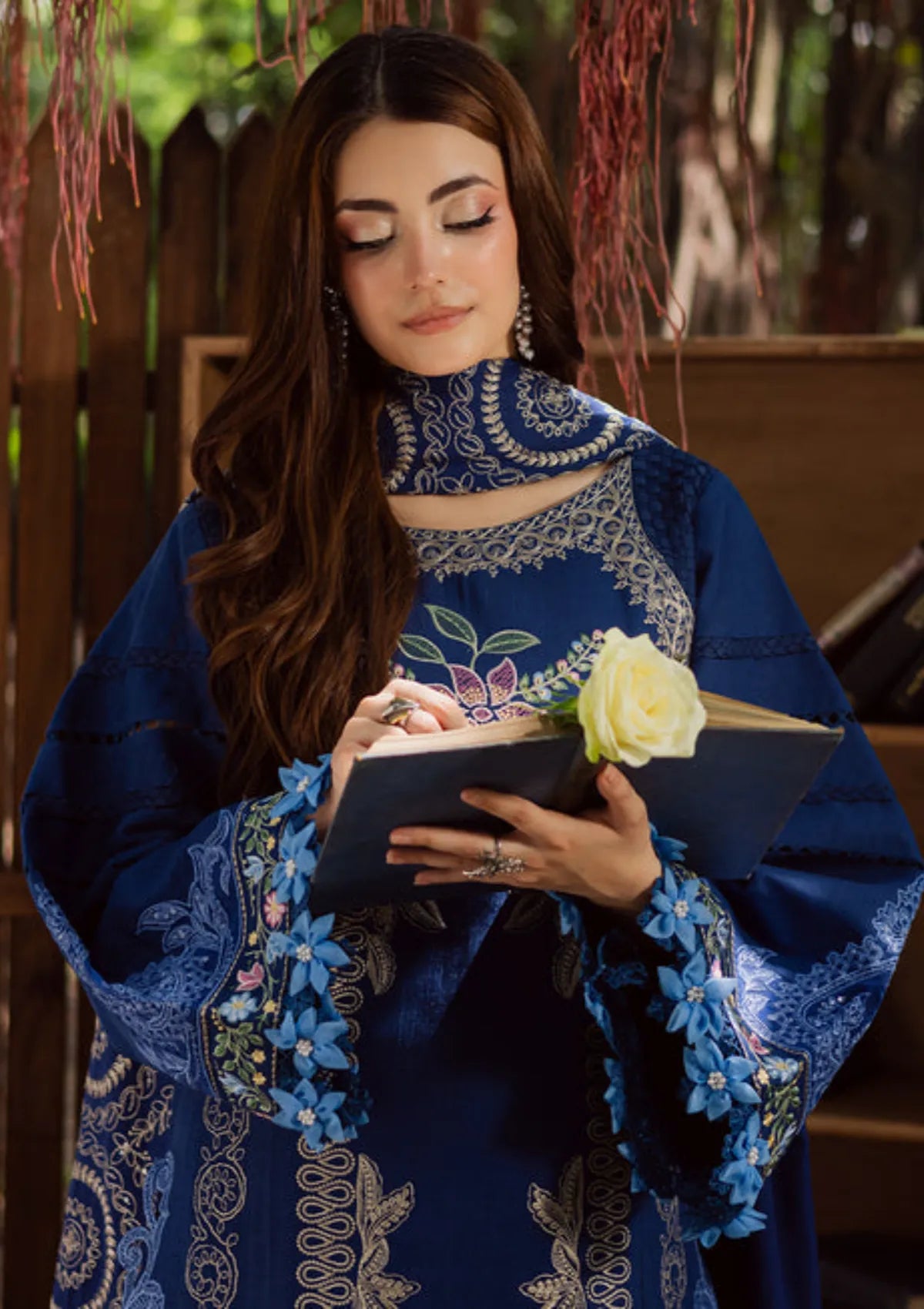 mohsin-saeed-fabrics-luxury-fashion-collection-daily-wear-wedding-and-formal-in-budget-This-product-is-from-parishay-winterwood-tales25-ww-02-is-available-on-Mohsin-saeed-fabrics-website.