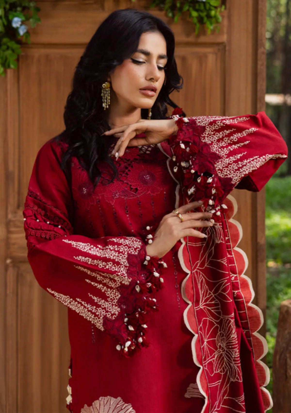 mohsin-saeed-fabrics-luxury-fashion-collection-daily-wear-wedding-and-formal-in-budget-This-product-is-from-parishay-winterwood-tales25-ww-03-is-available-on-Mohsin-saeed-fabrics-website.