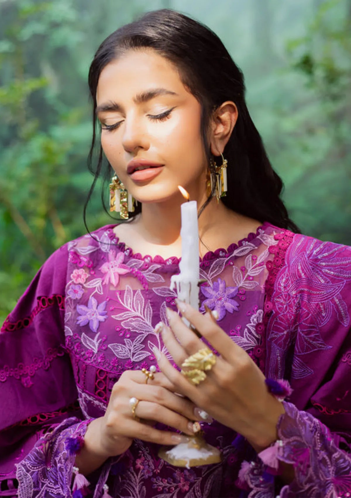 mohsin-saeed-fabrics-luxury-fashion-collection-daily-wear-wedding-and-formal-in-budget-This-product-is-from-parishay-winterwood-tales25-ww-06-is-available-on-Mohsin-saeed-fabrics-website.