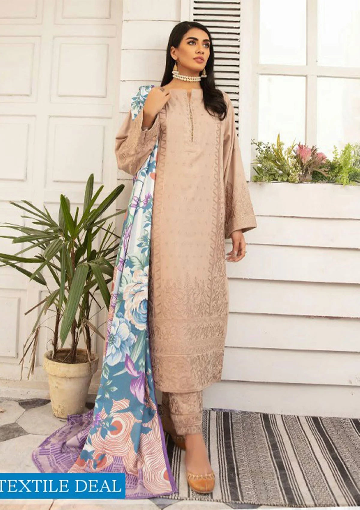 Wafa By Johra'22 JR-678 - Mohsin Saeed Fabrics