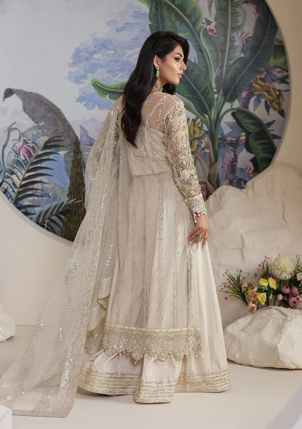 Waresha Naqsh-E-Naaz Formal'25 WB-01 NOOR