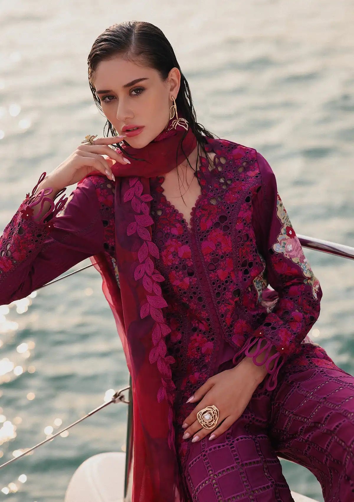 mohsin-saeed-fabrics-affordable-luxury-outfits-for-daily-formal-and-wedding-wear-This-product-is-from-afrozeh-luxury-lawn25-serene-is-available-on-Mohsin-saeed-fabrics-website.