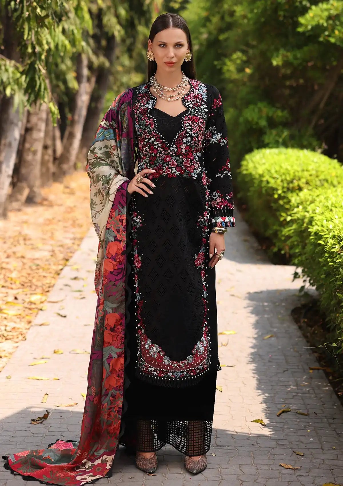 mohsin-saeed-fabrics-affordable-luxury-outfits-for-daily-formal-and-wedding-wear-This-product-is-from-afrozeh-luxury-lawn25-elva-is-available-on-Mohsin-saeed-fabrics-website.
