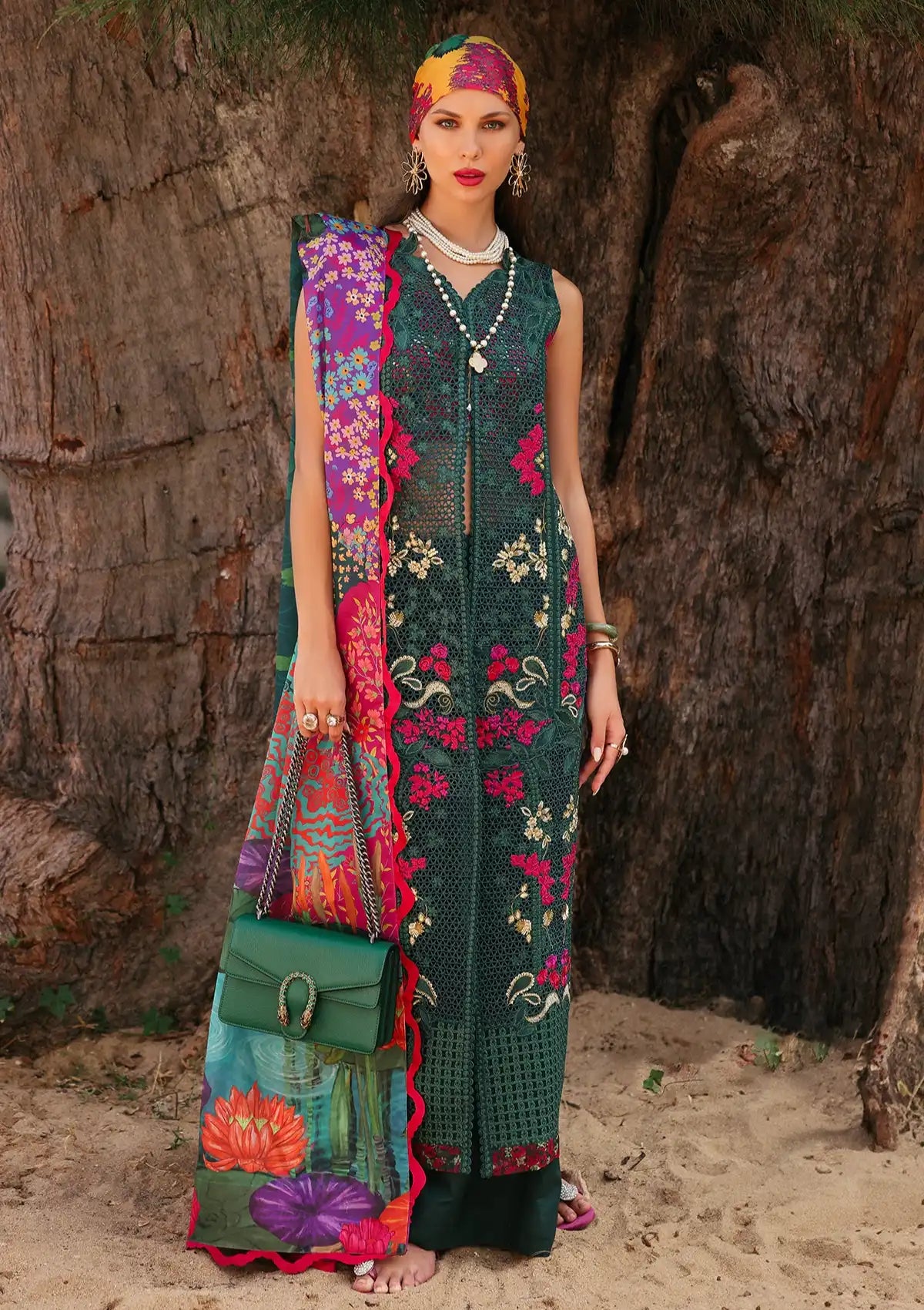 mohsin-saeed-fabrics-affordable-luxury-outfits-for-daily-formal-and-wedding-wear-This-product-is-from-afrozeh-luxury-lawn25-is-available-on-Mohsin-saeed-fabrics-website.