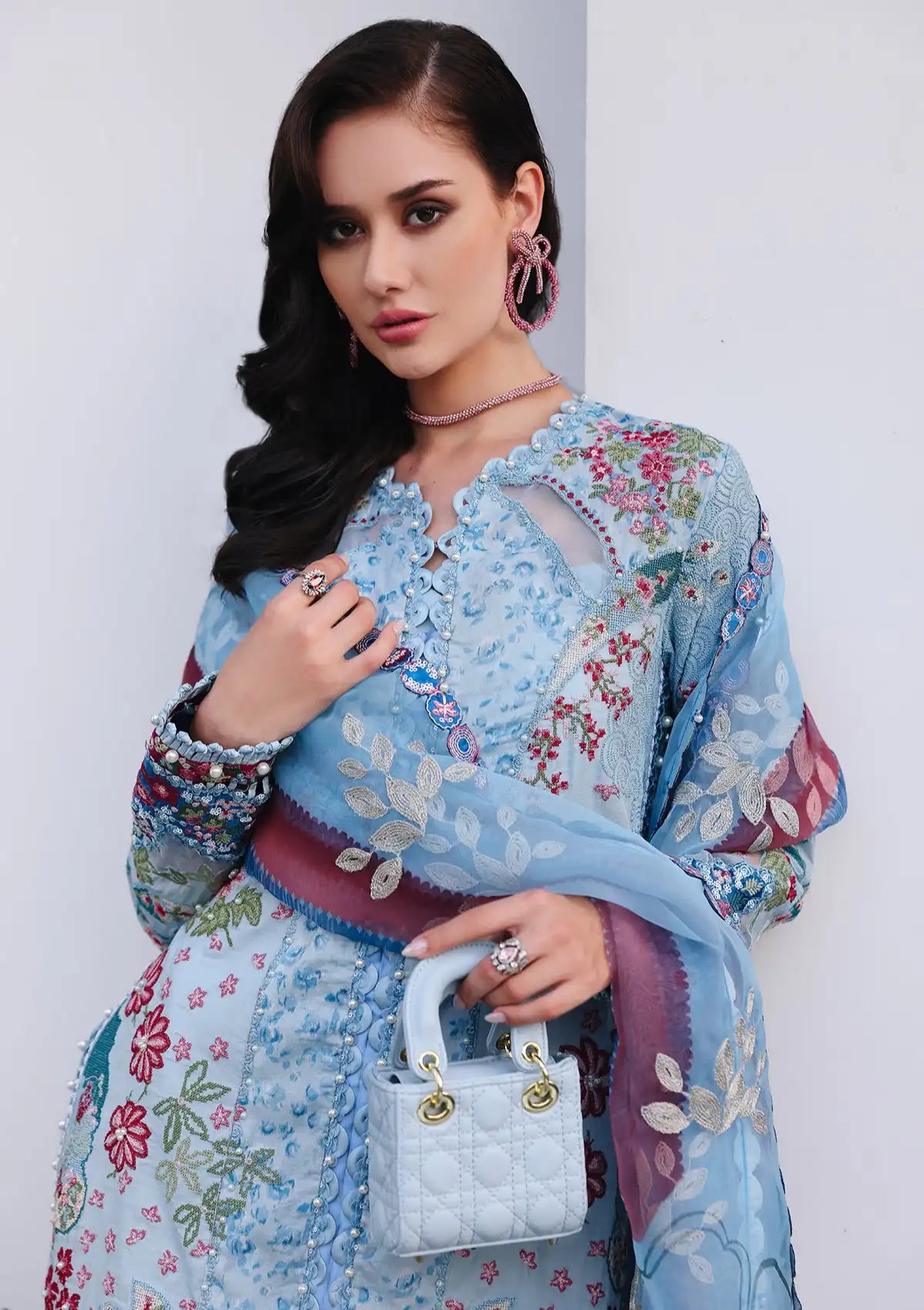 mohsin-saeed-fabrics-affordable-luxury-outfits-for-daily-formal-and-wedding-wear-This-product-is-from-afrozeh-luxury-lawn25-presta-is-available-on-Mohsin-saeed-fabrics-website.