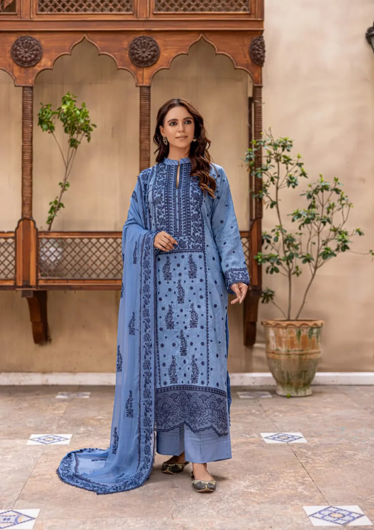 mohsin-saeed-fabrics-is-selling-online-and-in stores-Luxury-daily-wear-wedding-wear-formal-wear-in-budgeted-price-This-product-is-from-azam-arts-pankh-by-smile-vol-01-viscose25-d-1928-is-available-on-Mohsin-saeed-fabrics-website.